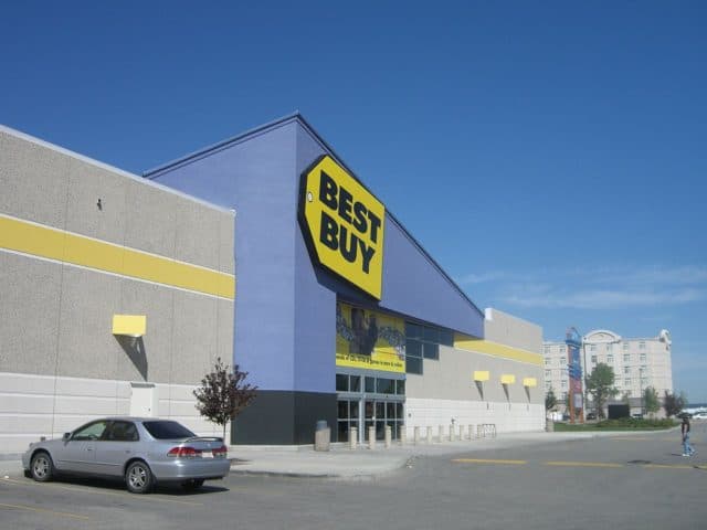 Here's how much Best Buy pays its workers as a starting and average salary.