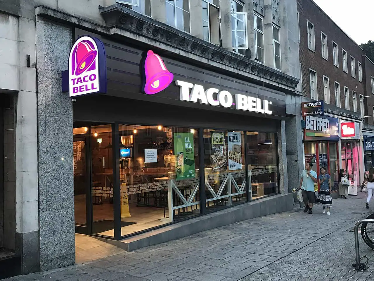 How Much Does Taco Bell Pay? - DailyWorkhorse.com