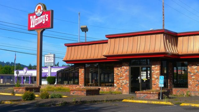 A Wendy's job application online is a great choice for teenagers and seniors.