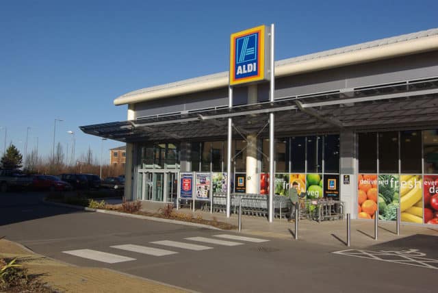 An Aldi job application is a perfect fit for someone who works hard and wants to get paid well.