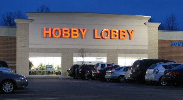 How much does Hobby Lobby pay its hourly and salaried workers?