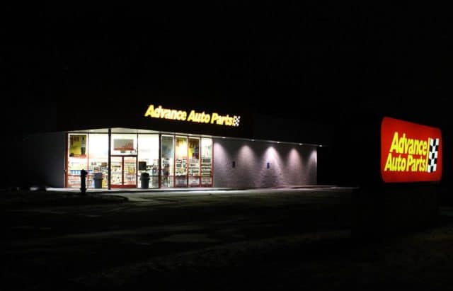 Advance Auto Parts careers are custom-made for people who love automobiles and want to enjoy a successful career in management.