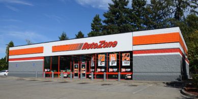 Here is the answer to, "How much does AutoZone pay its employees?