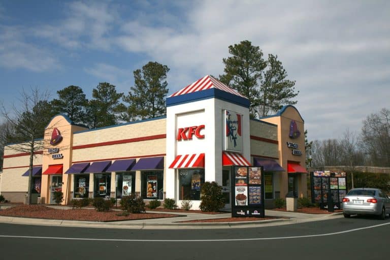 Here's how to get a job at KFC quickly, using insider secrets.