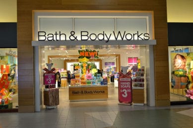How much does Bath and Body Works pay its employees?