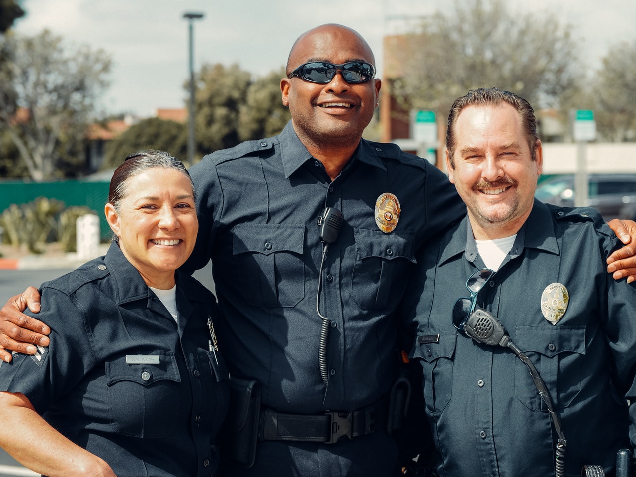 To find police officer jobs in your area, conduct a local police department job search by calling and asking.