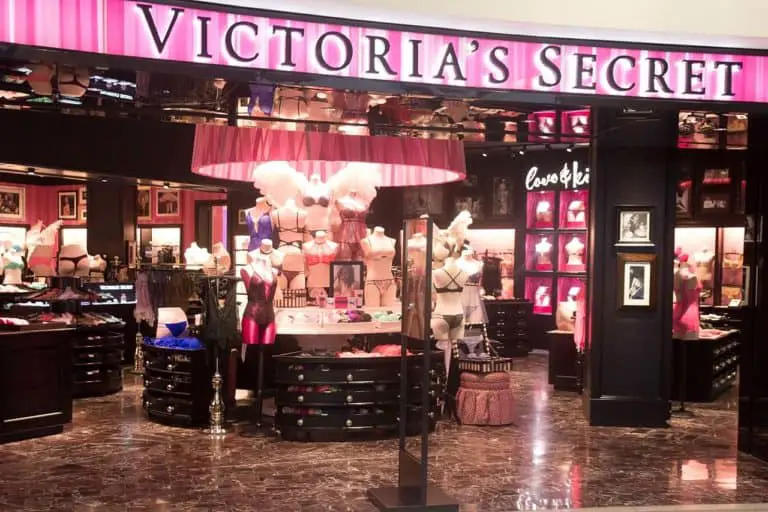 Learn how to fill out a Victoria's Secret job application.