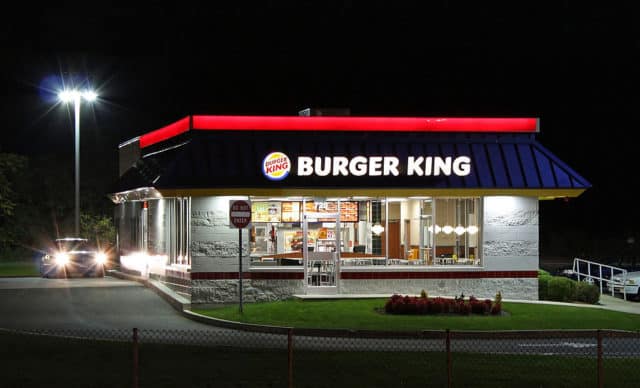 ¿Cuánto pagan en Burger King?