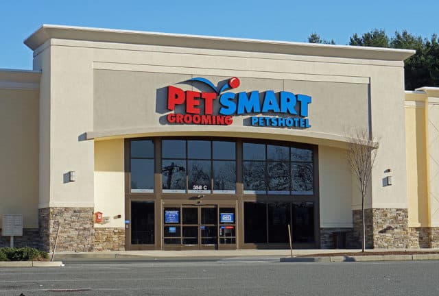 ¿Cuánto pagan en PetSmart?